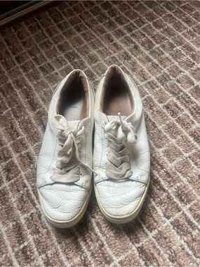 FRYE 7 White Leather Low-Top Sneakers